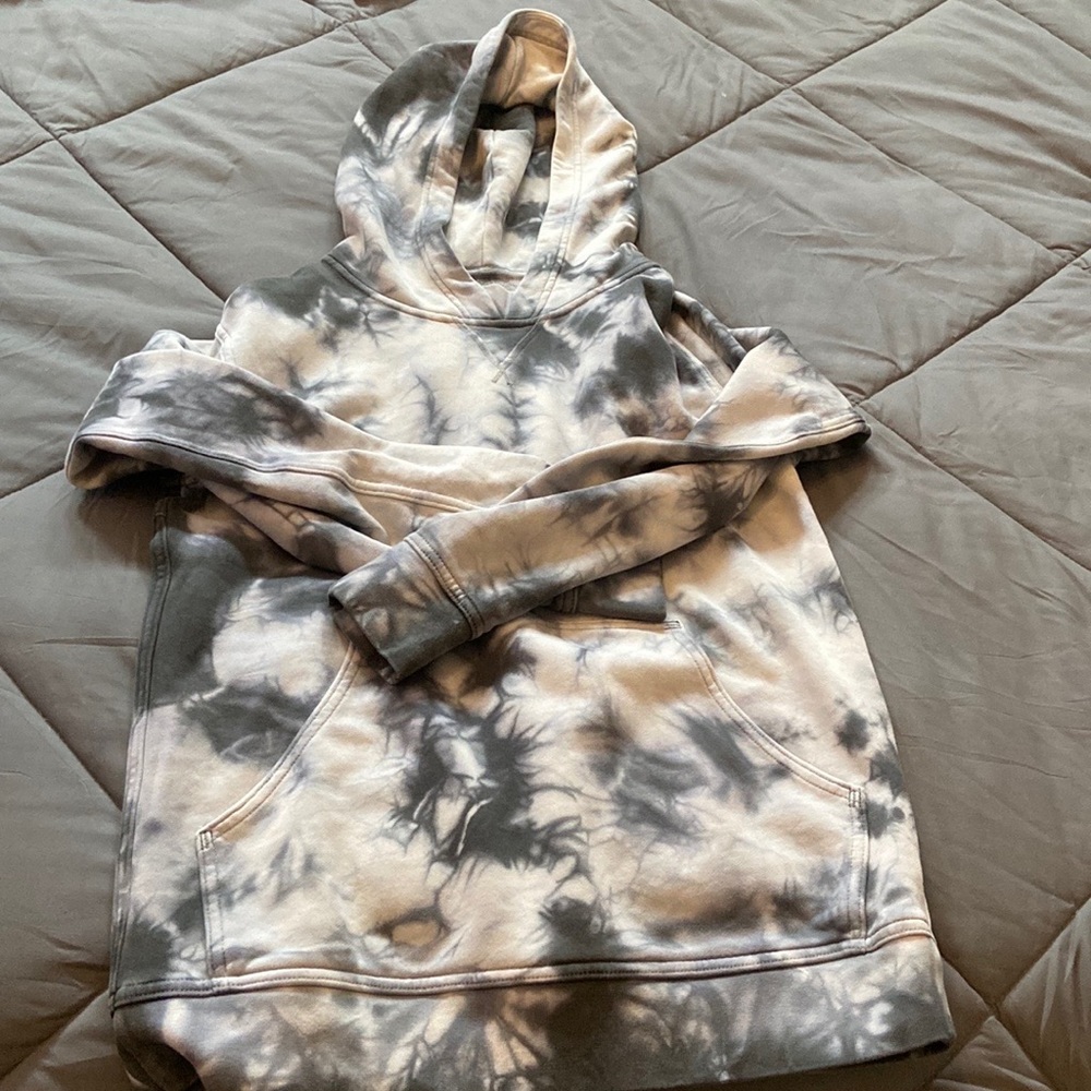 Lululemon On the run hoodie